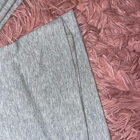 *SOLD* Victorias Secret PINK leggings - Picture 3 of 5